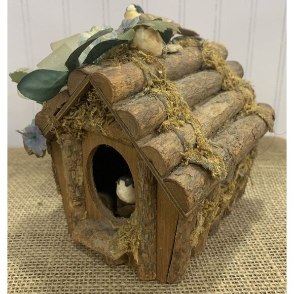 Rustic Wood Birdhouse Cookoo or Music Box With Faux Greenery & Bird Inside - Picture 1 of 8